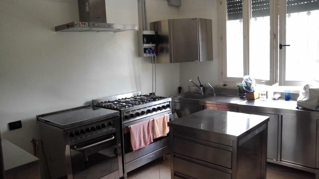 Locanda Agnella Porto Mantovano Bagian luar foto