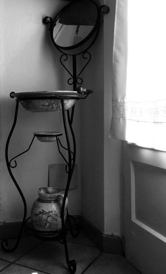 Locanda Agnella Porto Mantovano Bagian luar foto